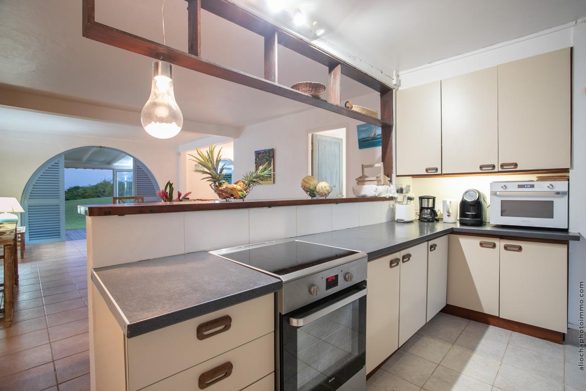 31 Location-villa-Martinique_ Bungalow cuisine